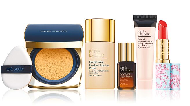 新光三越抗高温美妆系列热销，图为ESTEE LAUDER粉持久锁妆气垫组。（新光三越提供）