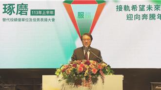 內政部表揚替代役績優單位、役男 林右昌曝期許