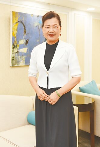 人物側寫－最愛學習的部長 用招牌笑臉 解決一件件難題