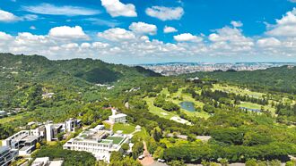 雲品委託經營事業 進駐富貴天心特區