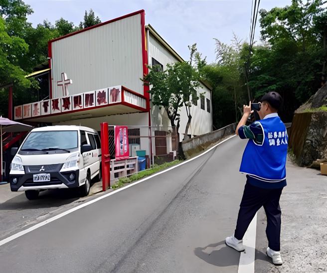 原住民族聚落国土功能分区画设作业，调查人员已于今年4月至5月中旬亲赴狮潭乡百寿村内调查。（苗栗县政府提供／谢明俊苗栗传真）