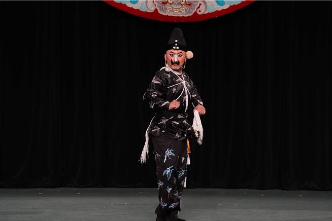 《天霸拜山》之〈盗鉤〉周慎行饰朱光祖。（主办单单位提供）