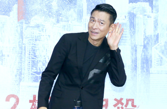 「老公30年前拿劉德華簽名求婚」女粉求本尊鑑定真假