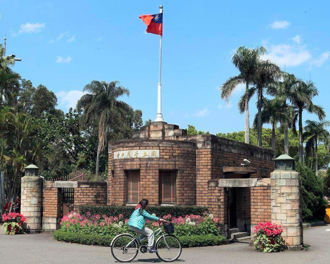 推甄落榜「衝系辦討說法」？美女CEO自曝：我也做過