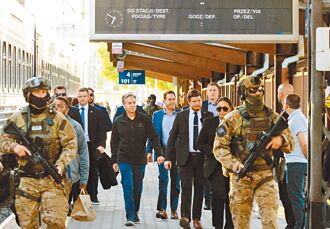 前線告急 澤倫斯基取消出訪 將見拜登