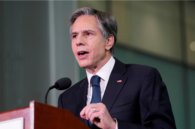 美國務卿布林肯15日在結束對基輔2天訪問之際，宣布提供20億美元資金，資助烏克蘭的軍事努力。（路透社）