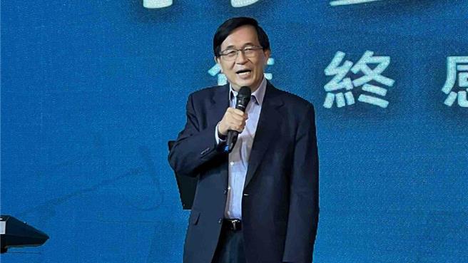 陳水扁友人今（16）日透露，阿扁獲悉「蔡總統明天不行使特赦了，心情大受影響」。據了解，阿扁原本明天下午將到高雄出席1場畫展開幕活動，也臨時取消出席。（本報資料照片／柯宗緯攝）