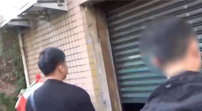 檢警15日清晨執行拘提、搜索，兵分七路分赴基隆市安樂區及新北市板橋區、三峽區、土城區等紀男住所、辦公室搜索。（新北刑大提供）