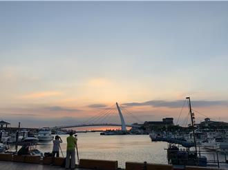 抓住春天的尾巴！淡水漁人碼頭小旅行 有吃有玩賞美景