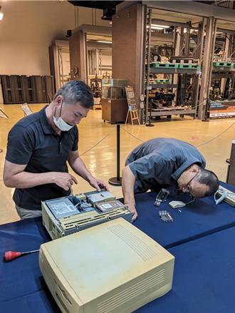 窺探文物修復奧秘 科工館每周都有實境展演