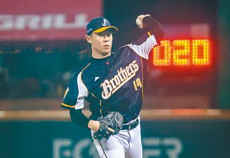 加快棒球比赛》狮投无人违规 饼总分享撇步