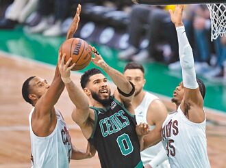 NBA》绿军灭骑士闯东决 就怕碰金块