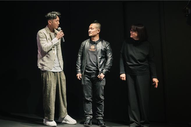 九把刀（左二）和帶著《功夫》踏上坎城，柯震東（左一）承認做演員最開心。（圖／金馬執委會提供）