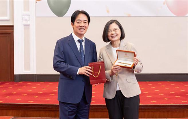 總統府17日舉行總統、祕書長、副祕書長歡送會。（總統府）