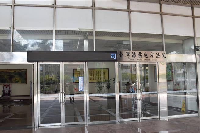 苗栗地院首椿國民法官參審案件，17日下午判決傷害致死案被告林志國有期徒刑10年6個月。（謝明俊攝）