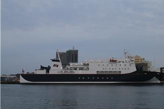 澎湖輪航行途中突墜海 男乘客失聯！海巡馳援搜救