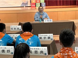 侯友宜擔綱最後一堂課講師 為環保小局長解惑