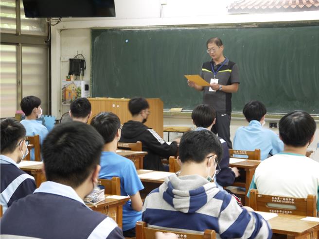 今年國中教育會考今明兩天舉行。（教育部提供／林志成台北傳真）