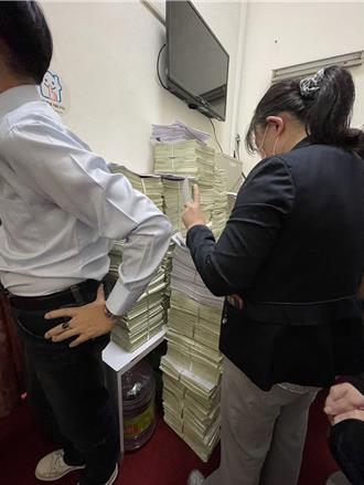 民進黨批藍白「搞黑箱」 白黨團駁：一切公開透明