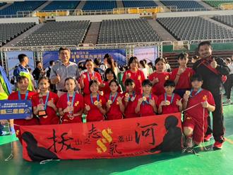 半年奪3金超狂！三星國小女子拔河隊首獲全國賽冠軍