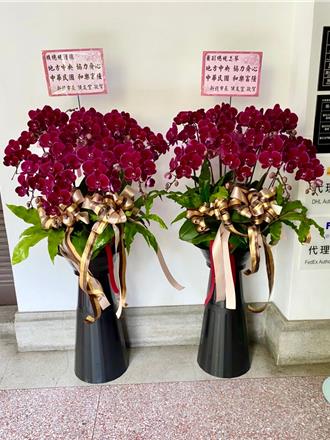 侯友宜花到人不到！ 520就職典禮贈花籃寫了16字