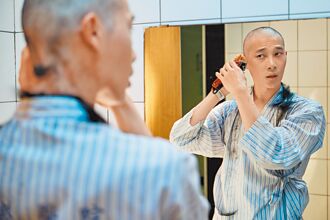 宋偉恩演血癌患者剃光頭 內心衝擊