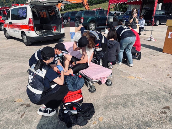 海难频率渐增，金马澎岸巡队联合「救生救难」演练，展现救援应变能力。（图／金马澎分署提供）
