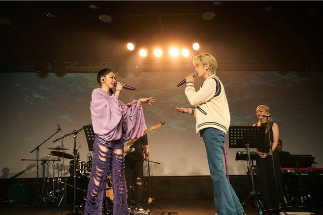 徐若瑄18日举办新专辑享听会。（索尼音乐提供）