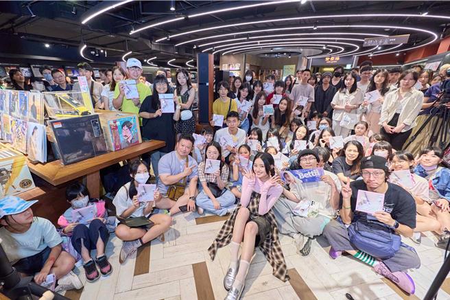 Bettii杯緹18日舉辦音樂分享會，和粉絲同樂。（時大音樂提供）