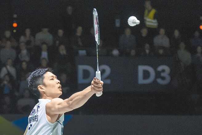 周天成在泰國公開賽男單4強不敵馬來西亞李梓嘉，4強止步無緣爭冠。（美聯社資料照片）