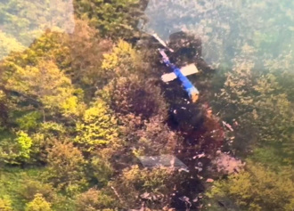 影》伊朗總統墜機現場曝光 直升機「撞山」燒毀 官媒：無人生還