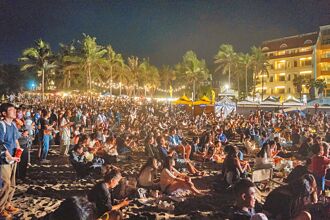 東浪嘉年華湧萬人 地方盼重振觀光