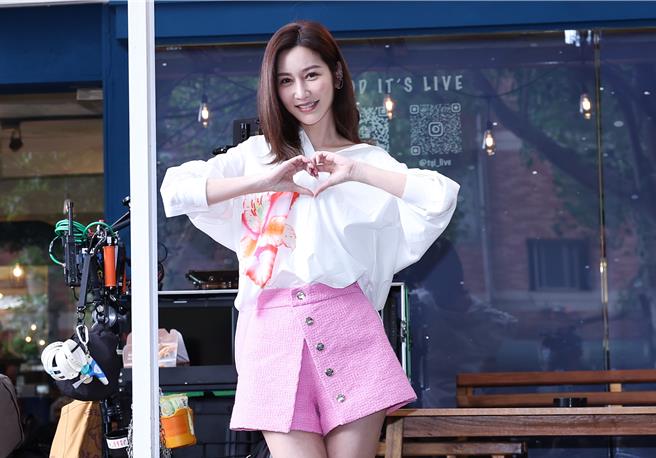 曾莞婷剧中斗赢上位（陈俊吉摄）