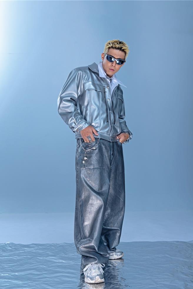 健志第一次担任选秀节目的导师。（踢帕娱乐提供）