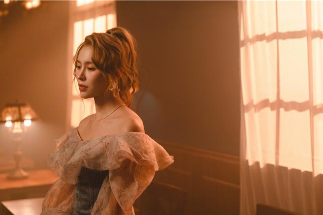 〈没有你的未来〉是Elkie第一首华语抒情歌。（KEYMAXii提供）