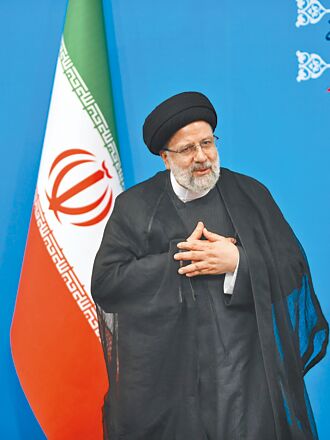 伊朗总统、外长坠机亡 副手暂代职务