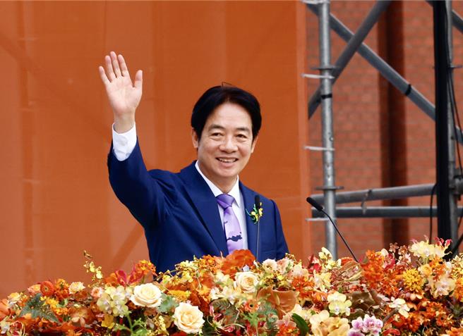 新任总统赖清德20日就职演说，让《人民日报》21日发出评论文章，批评是台独工作者一纸空文卖国祸台。（陈信翰摄）
