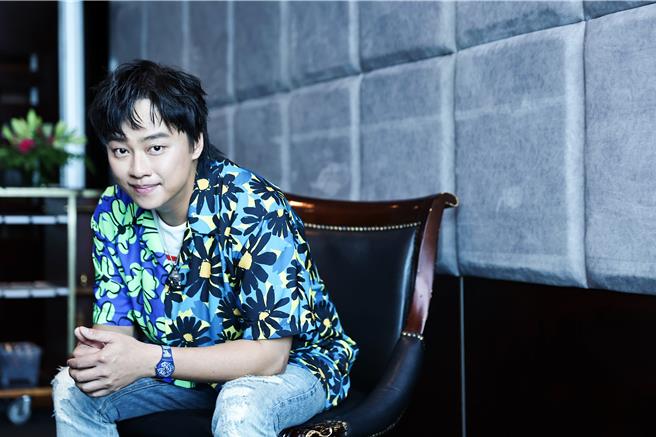 賴銘偉今舉辦演唱會記者會。（羅永銘攝）