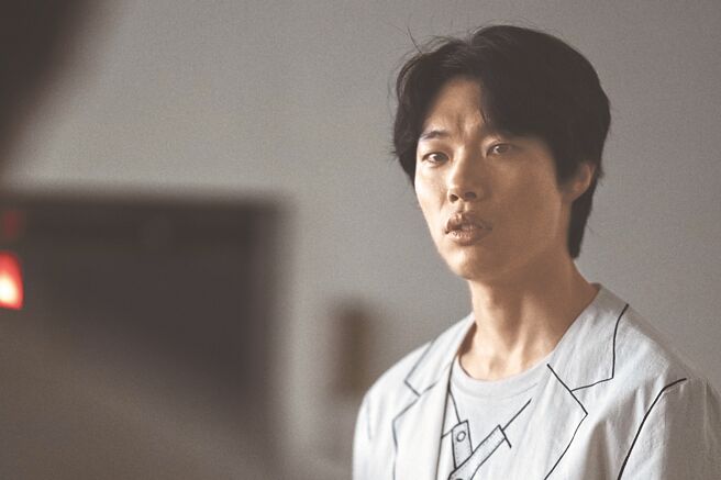 柳俊烈在《The 8 Show》中是个相对现实主义的参赛者。（Netflix提供）