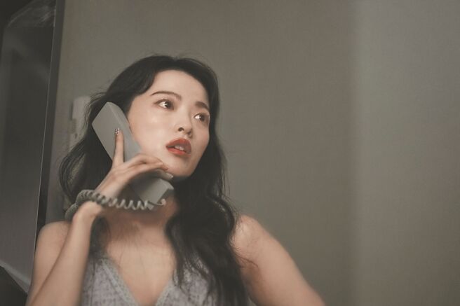 千瑀嬉在《The 8 Show》中饰演拥有反社会人格的行为艺术家。（Netflix提供）