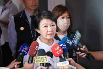 中捷砍人事件 卢秀燕：长髮哥等英勇乘客终身免费搭