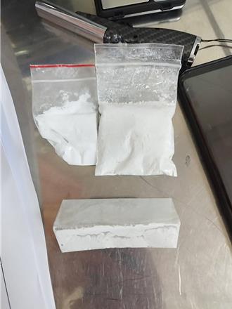 三重BMW拒撿逃逸「連撞多車」   駕駛送醫「身上藏毒」