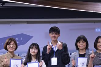 108課綱觀察報告 半數學生認：學檔無助於生涯探索