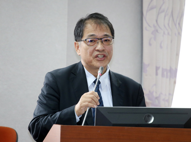 法务部长郑铭谦22日赴立法院司法及法制委员会备询。（姚志平摄）