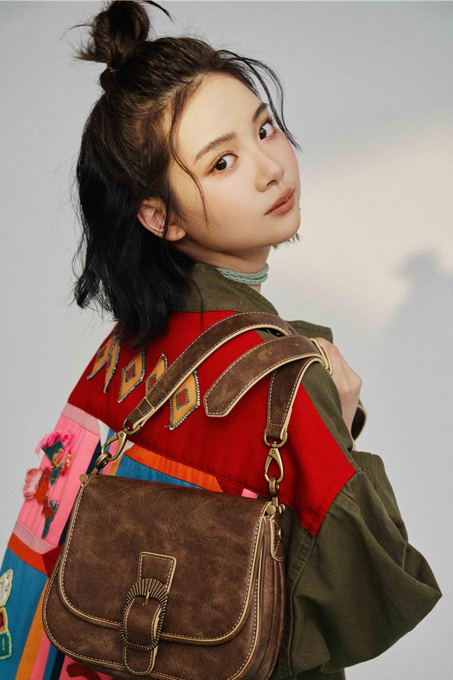 于卉乔拍摄最新形象照。（光意娱乐提供）