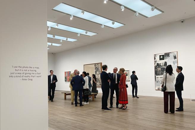 泰德美術館《瞬間－穿越繪畫與攝影之旅》展場一隅。（圖／國巨基金會YAGEO Foundation）