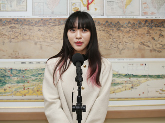 官員沒答早餐吃什麼恐涉蔑視國會罪？美女議員轟黃捷：別再說腦殘話