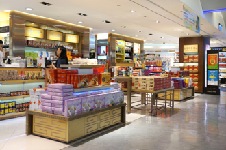 吃膩鳳梨酥！網曝伴手禮改買1高級名產：日本人超愛