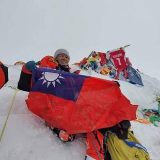 台灣登山家林士懿成功登頂聖母峰 讓世界看見台灣
