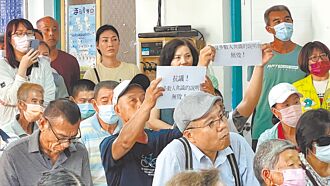 養雞場突襲式說明會 民轟沒誠意